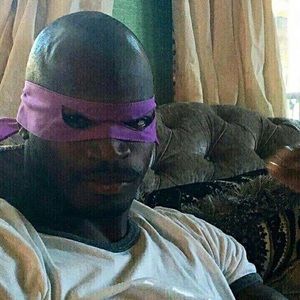 Meet your Posher, Raymond